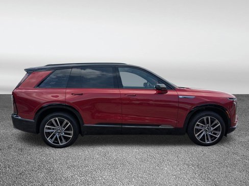 New 2026 Cadillac Vistiq Sport w/ LPO, Floor Liner Package image 22