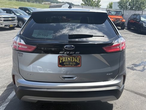 Used 2024 Ford Edge SEL image 11