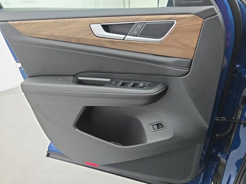 New 2026 Volkswagen Atlas SE image 28