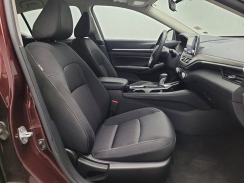 Used 2023 Nissan Altima 2.5 SV image 21