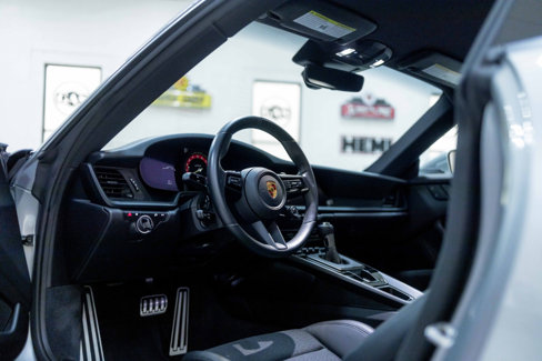 Used 2022 Porsche 911 GT3 image 2