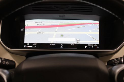 Used 2017 Land Rover Range Rover Sport HSE image 32