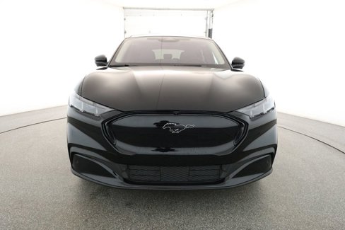 Used 2025 Ford Mustang Mach-E Premium image 2