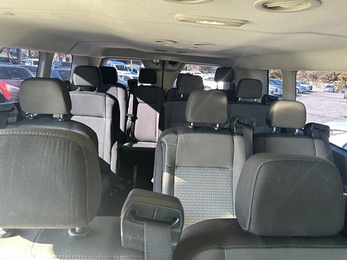 Used 2021 Ford Transit 350 XLT image 22