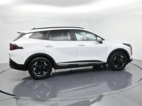 New 2026 Kia Sportage EX image 8