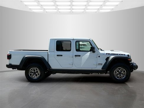 New 2025 Jeep Gladiator Rubicon w/ Convenience Group image 5