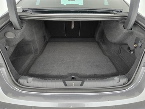 Certified 2024 Jaguar XF R-Dynamic SE image 14
