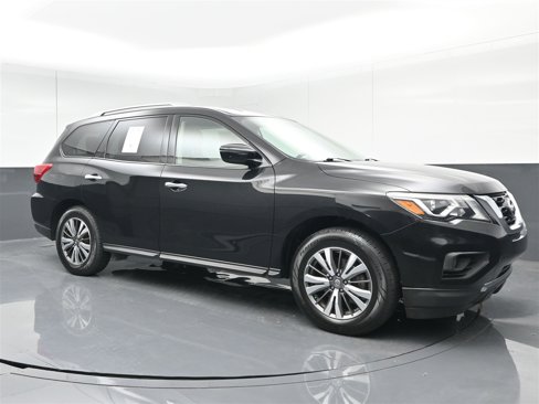 Used 2020 Nissan Pathfinder SV image 3