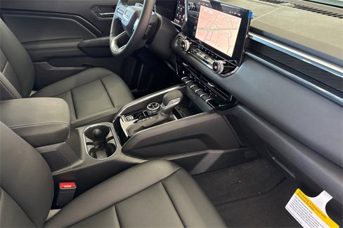 New 2025 GMC Canyon Elevation w/ Convenience Package image 17
