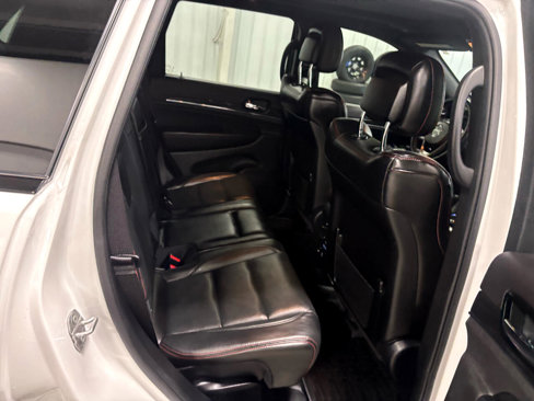 Used 2020 Jeep Grand Cherokee Trailhawk w/ Trailhawk Luxury Group image 9