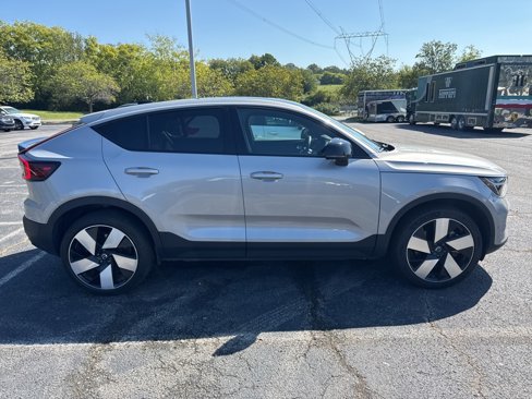 Used 2023 Volvo C40 P8 Recharge Ultimate image 2