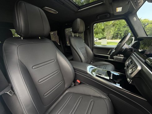 Used 2025 Mercedes-Benz G 550 image 18