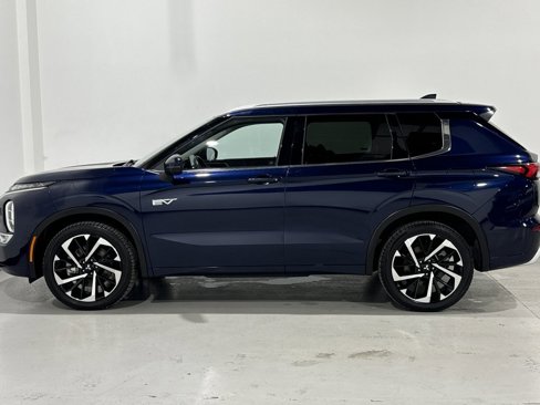 Used 2023 Mitsubishi Outlander SEL image 15