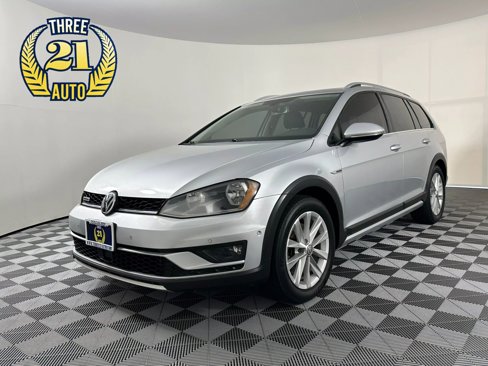 Used 2017 Volkswagen Golf Alltrack SE image 1