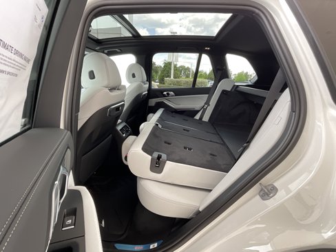 New 2026 BMW X5 sDrive40i image 29