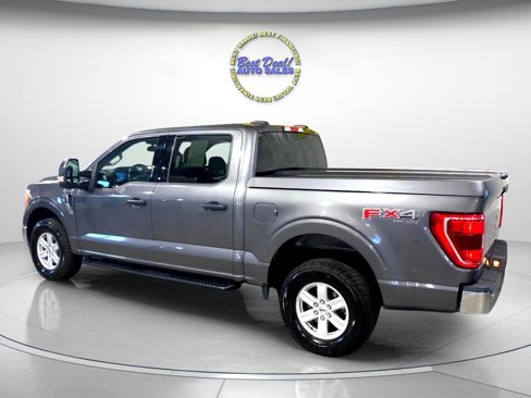 Used 2021 Ford F150 XLT w/ Equipment Group 301A Mid image 3