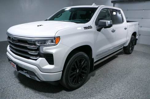 Used 2023 Chevrolet Silverado 1500 High Country image 36