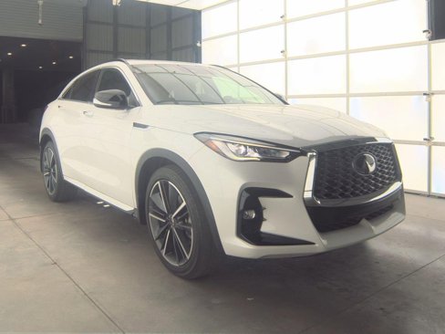 Certified 2025 INFINITI QX55 Luxe w/ Cargo Package image 4