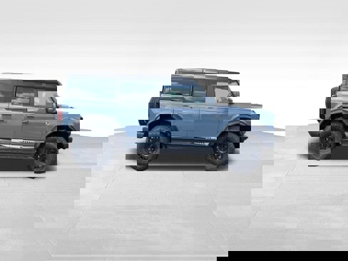 New 2025 Ford Bronco Outer Banks image 5