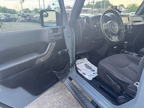 Used 2015 Jeep Wrangler Sport w/ Mopar Black Appearance Group image 14