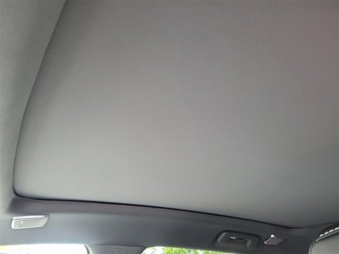 New 2025 Cadillac Optiq Sport 1 w/ LPO, Floor Liner Package image 10
