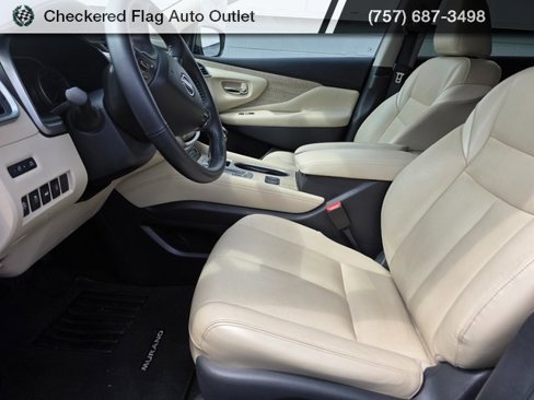 Used 2023 Nissan Murano SL image 19
