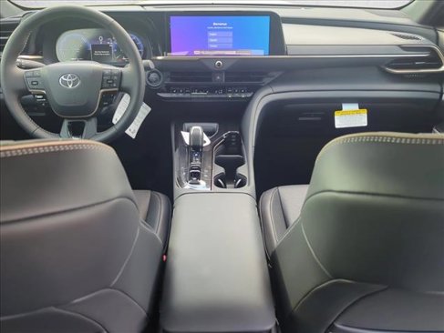 Certified 2026 Toyota Crown XLE image 21