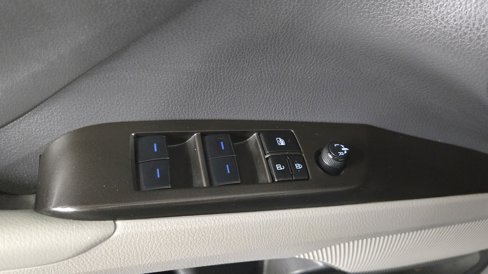 Used 2023 Toyota Camry SE image 23
