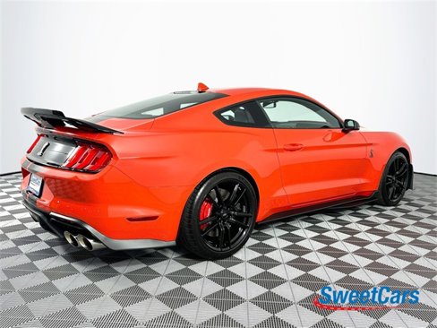 Used 2022 Ford Mustang Shelby GT500 w/ Technology Package image 7