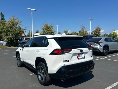 Certified 2024 Toyota RAV4 SE image 5