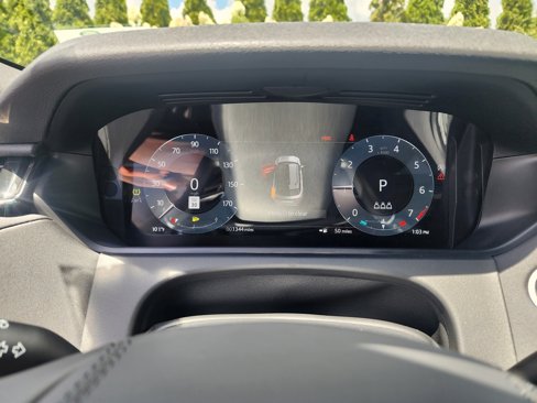 Used 2025 Land Rover Range Rover Velar S image 31