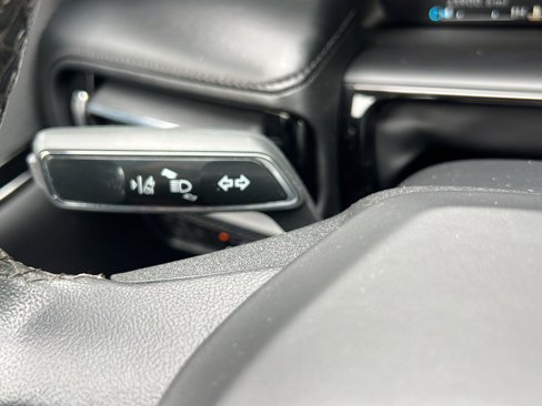 Used 2022 Lincoln Nautilus AWD w/ Premium Package image 26