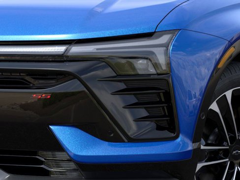 New 2025 Chevrolet Blazer EV SS image 11