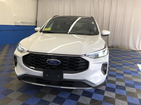 New 2025 Ford Escape ST-Line Select image 6