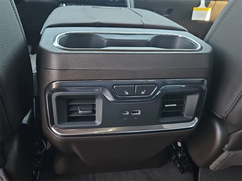 New 2026 GMC Sierra 2500 Denali w/ Denali Reserve Package image 19