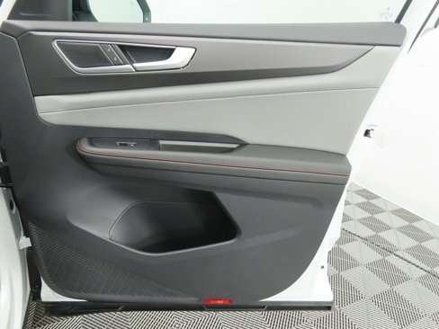 New 2026 Volkswagen Atlas Peak Edition image 26