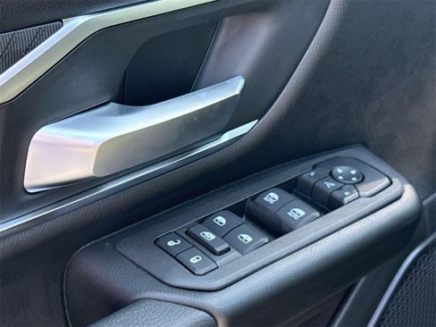 New 2026 RAM 1500 4x4 Crew Cab image 22