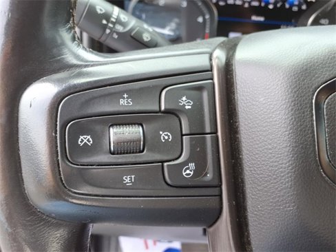 Used 2022 GMC Sierra 2500 AT4 w/ AT4 Premium Plus Package image 17