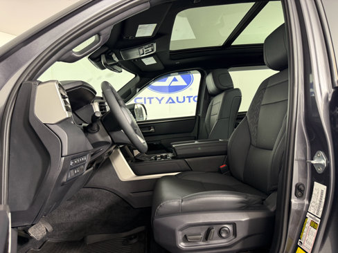 Used 2025 Toyota Tundra Limited image 18