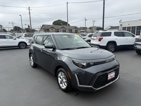 Used 2023 Kia Soul LX w/ Option Group 015 image 3