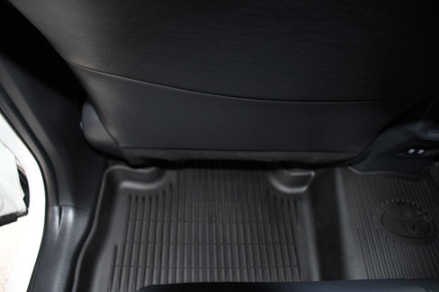 Used 2020 Toyota RAV4 XSE image 18