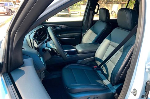 New 2026 Chevrolet Traverse LT w/ LPO, Floor Liner Package image 9