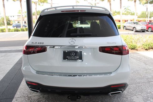 New 2025 Mercedes-Benz GLS 450 4MATIC image 10