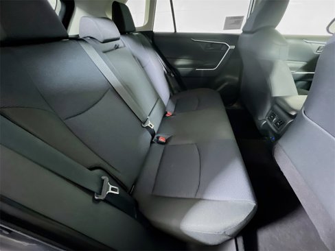 Certified 2025 Toyota RAV4 LE image 23