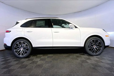 New 2026 Porsche Cayenne image 8