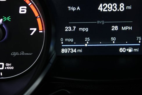 Used 2018 Alfa Romeo Stelvio Sport w/ Quick Order Package 22J Sport image 40