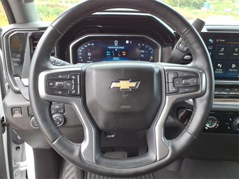 Used 2023 Chevrolet Silverado 1500 LT image 16
