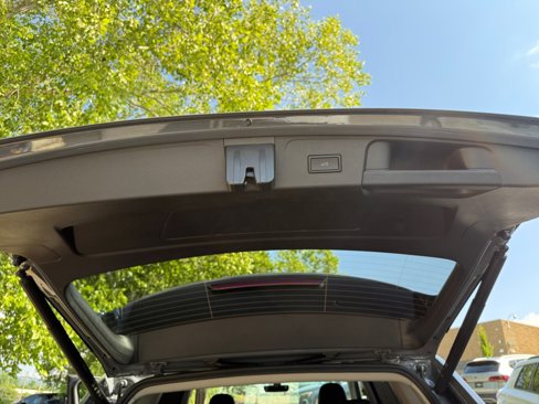 New 2025 Volkswagen Atlas Peak Edition SE image 14