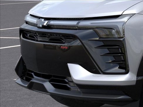 New 2025 Chevrolet Blazer EV SS image 13