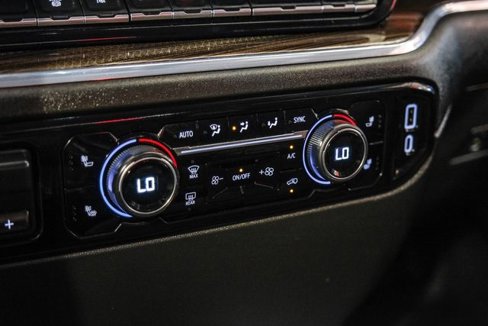 Used 2024 Chevrolet Silverado 2500 LT image 23